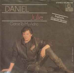 Daniel ‎– Julie  (1983)     7"